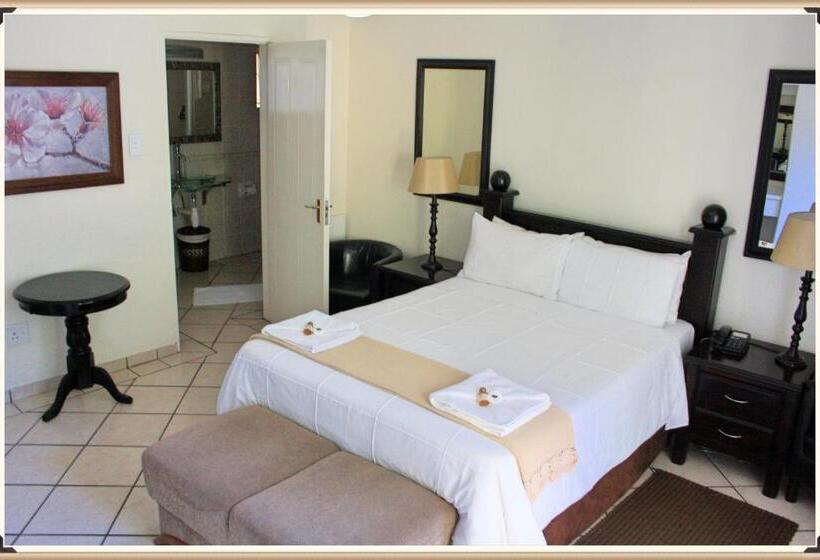 ペンション Elizabeth Lodge