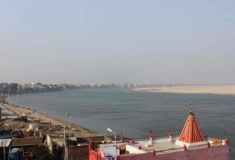 פנסיון Rahul Guest House