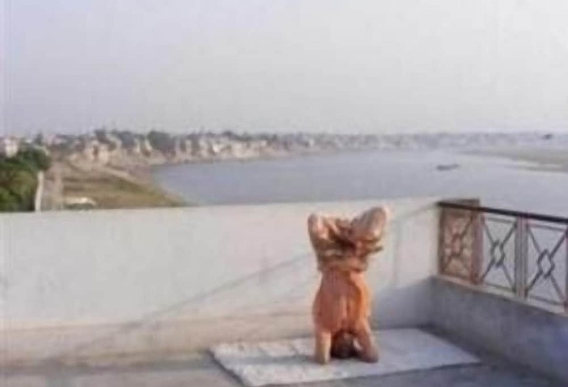 פנסיון Rahul Guest House