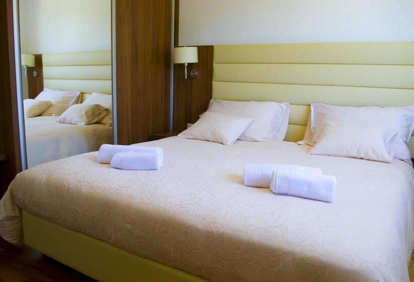 펜션 Residence Villa Karda