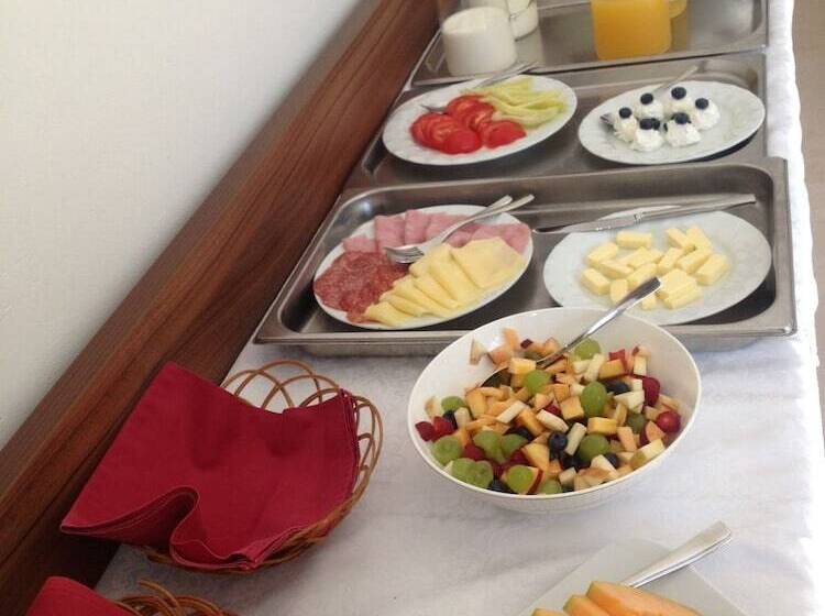 펜션 Residence Villa Karda