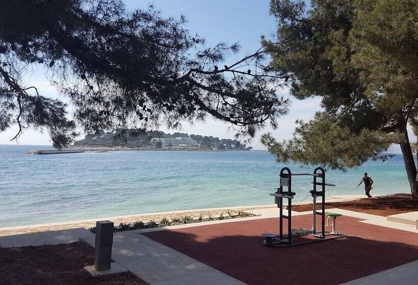 펜션 Residence Villa Karda