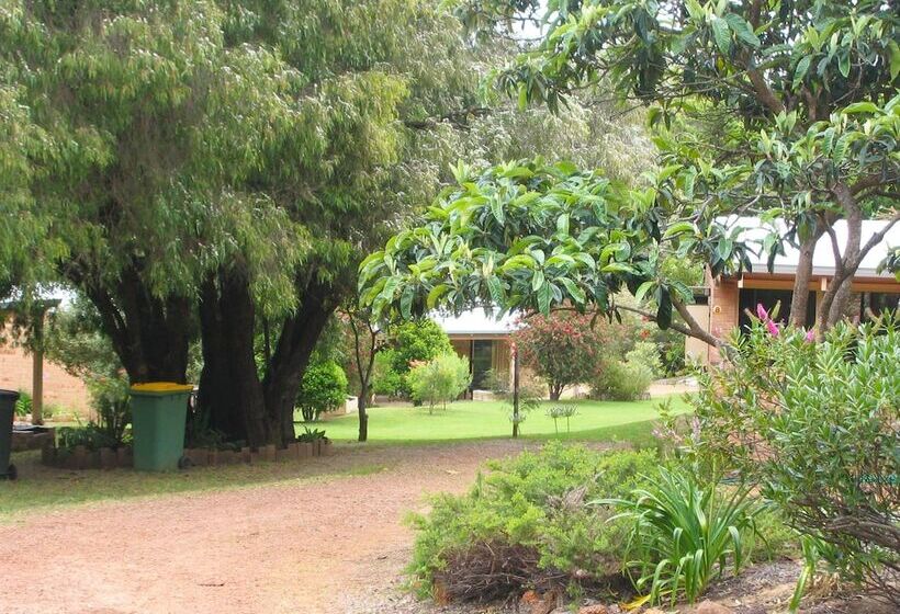 Peppermint Brook Cottages