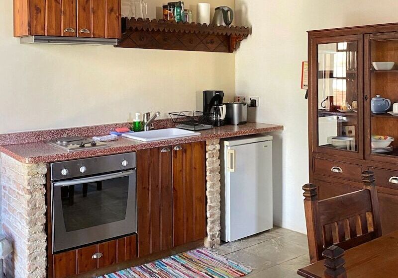 Porfyrios Country House