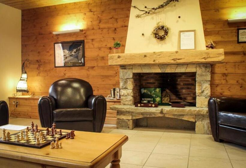 Vaujanylocations   Les Valmonts