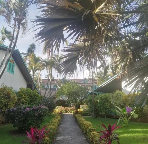 리조트 Las Palmas Eco Residence