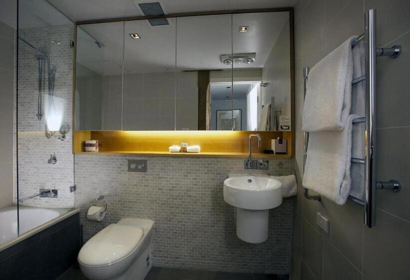 Sullivans Cove Apartments