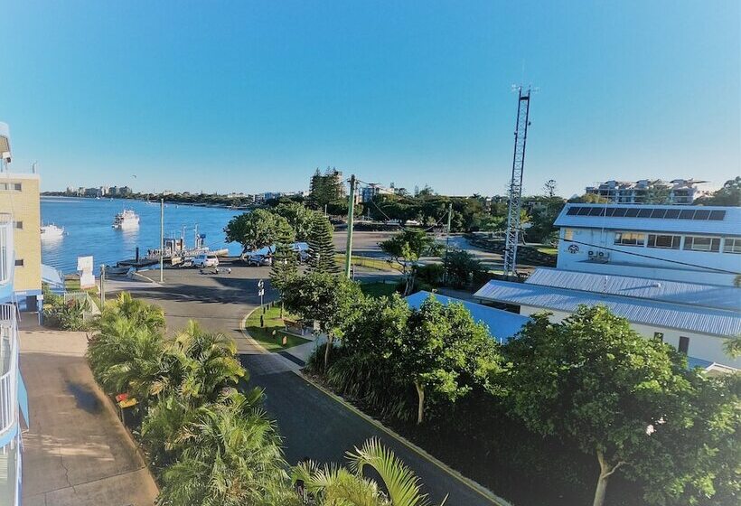 Tripcony Quays Apartments