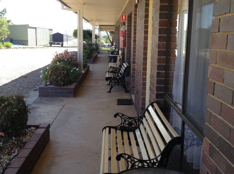 Tumut Valley Motel