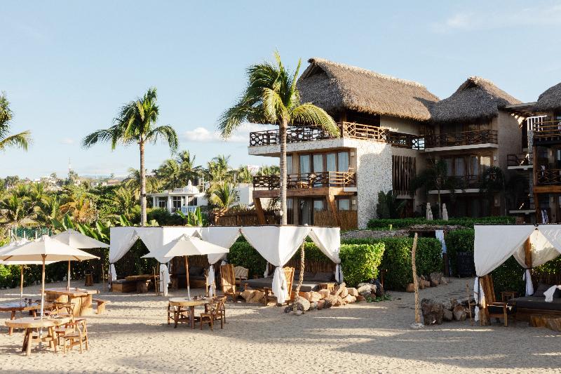 هتل Casa Joseph Zicatela   Adults Only