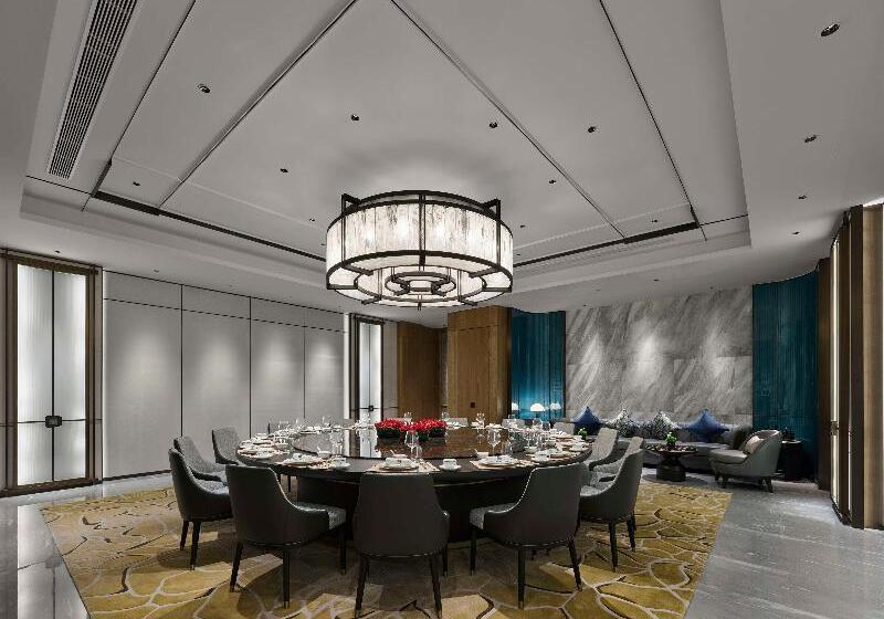 هتل Hilton Zhuhai