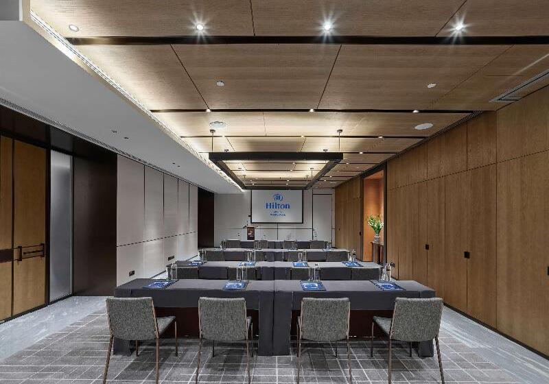 هتل Hilton Zhuhai