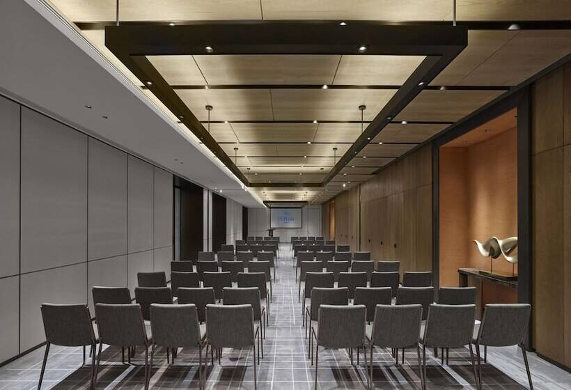 هتل Hilton Zhuhai