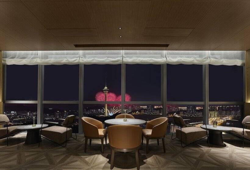 هتل Hilton Zhuhai