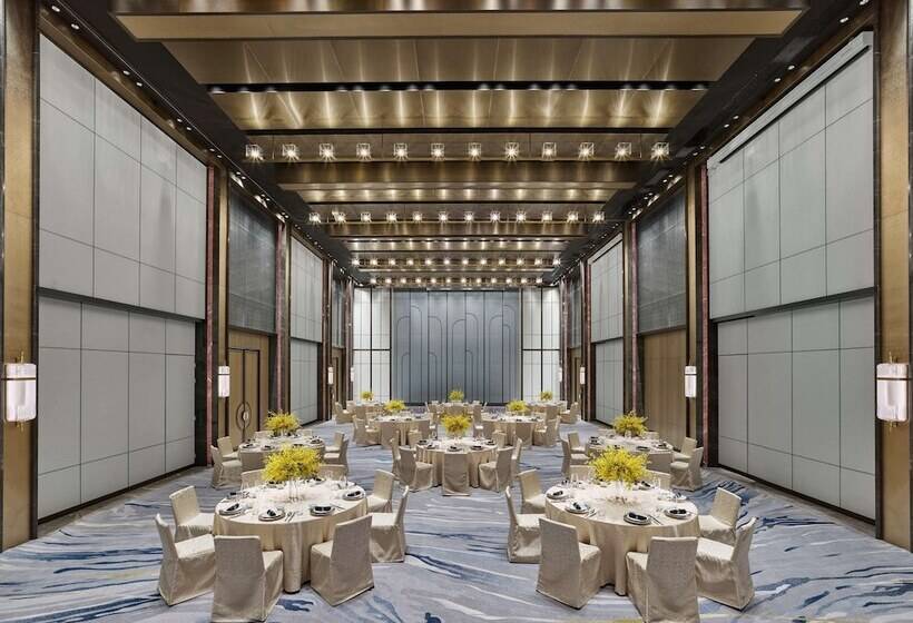 هتل Hilton Zhuhai