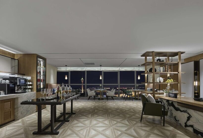 هتل Hilton Zhuhai