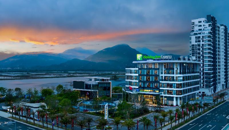 ホテル Holiday Inn Express Jiangmen Yinhu Bay, An Ihg
