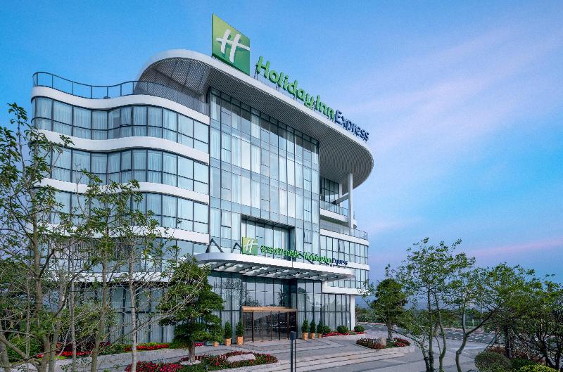 ホテル Holiday Inn Express Jiangmen Yinhu Bay, An Ihg