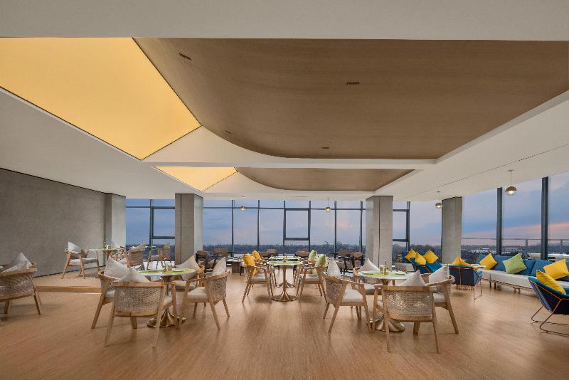 ホテル Holiday Inn Express Jiangmen Yinhu Bay, An Ihg