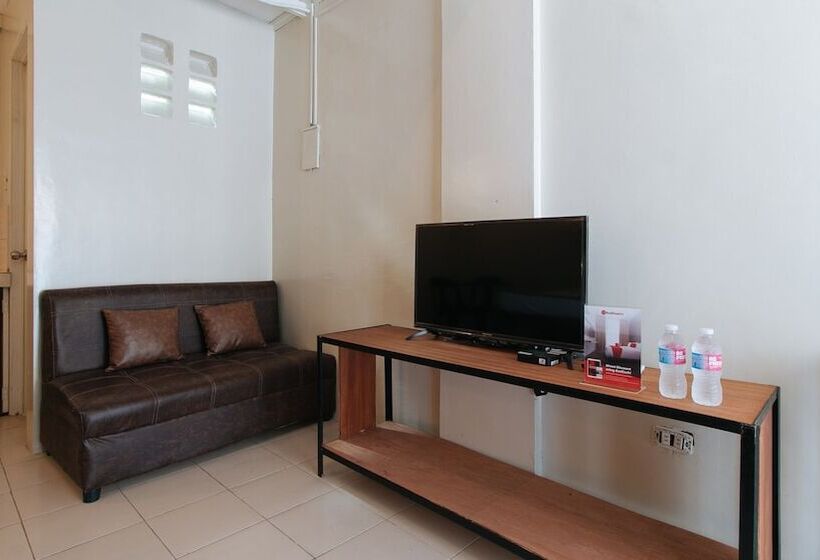 호텔 Reddoorz @ Chipeco Avenue Calamba