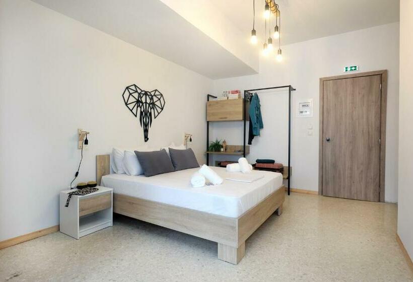 Old Town Hall Suites And Apartments