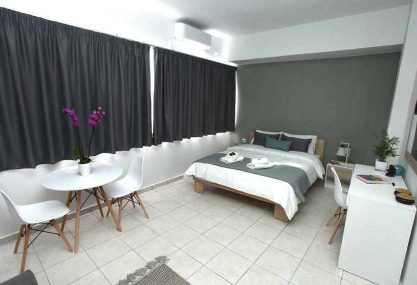 Old Town Hall Suites And Apartments