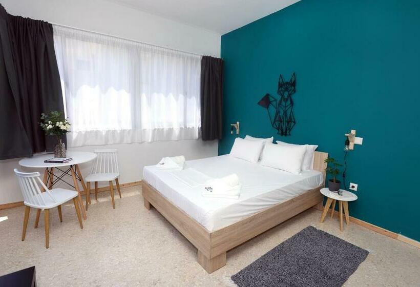 Old Town Hall Suites And Apartments