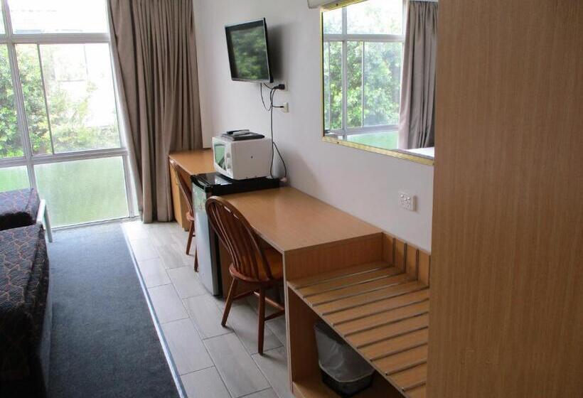 Airway Motel