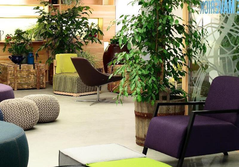 Общежитие Maverick City Lodge