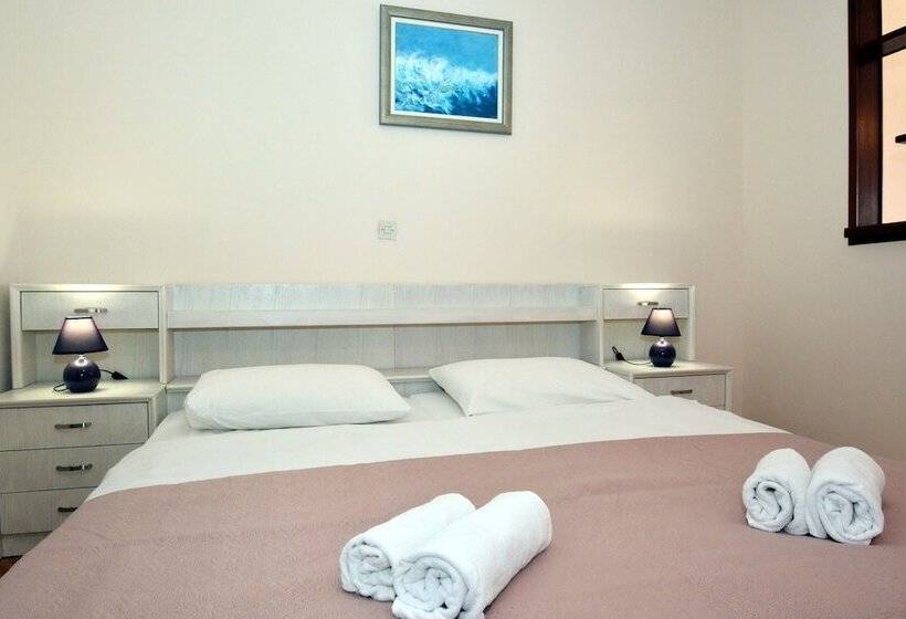 Bed and Breakfast Restaurant Pension Dioklecijan