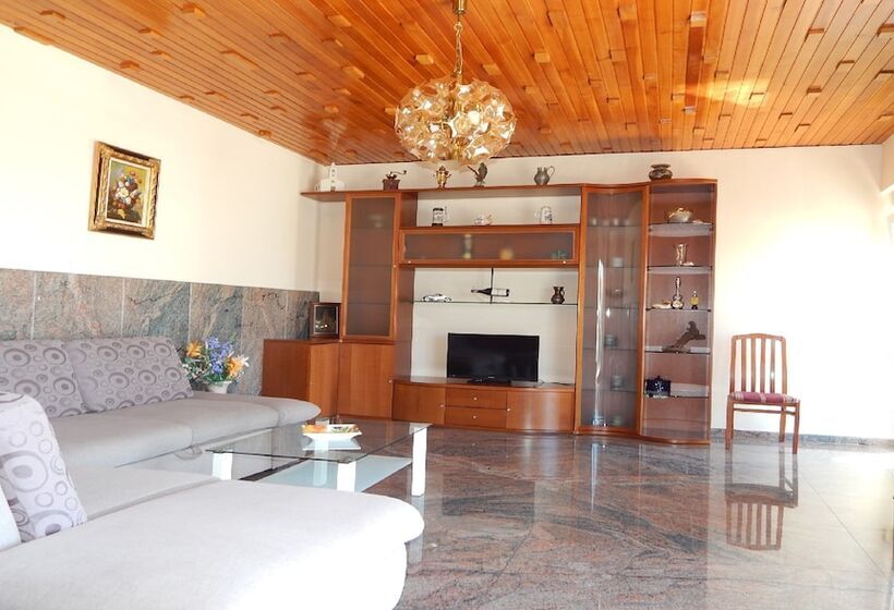 Bed and Breakfast Restaurant Pension Dioklecijan