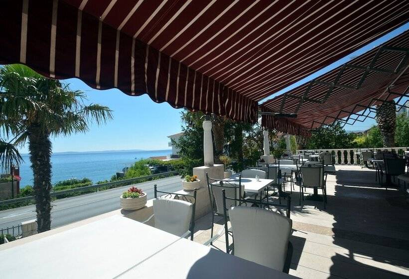 Bed and Breakfast Restaurant Pension Dioklecijan