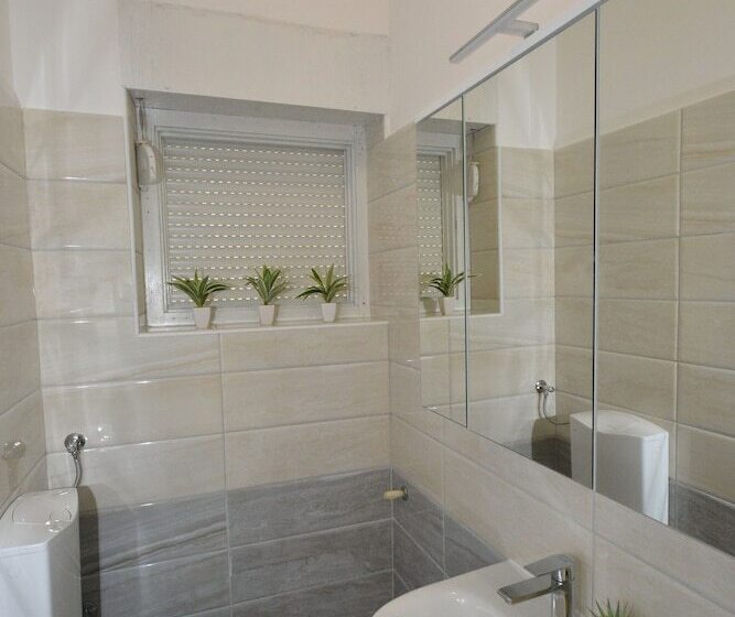 Bed and Breakfast Restaurant Pension Dioklecijan