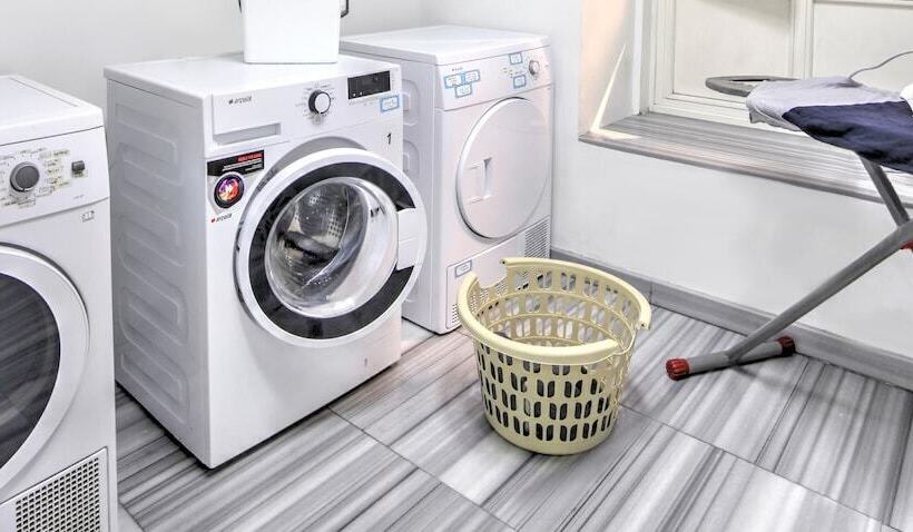 ベッドアンドブレックファースト Wabi Hostels