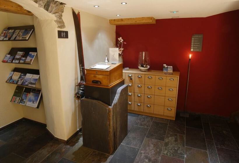 Boutique Hotel The River House