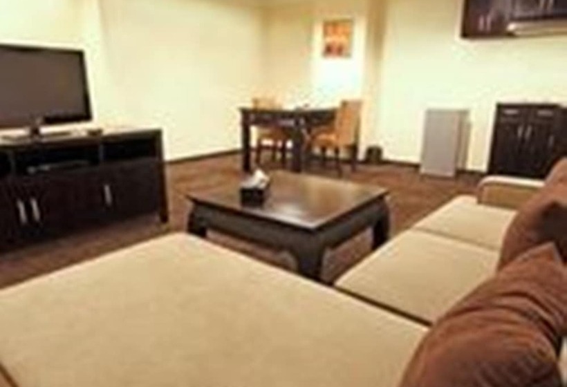 Harmoni One Convention Hotel & Service Apartments