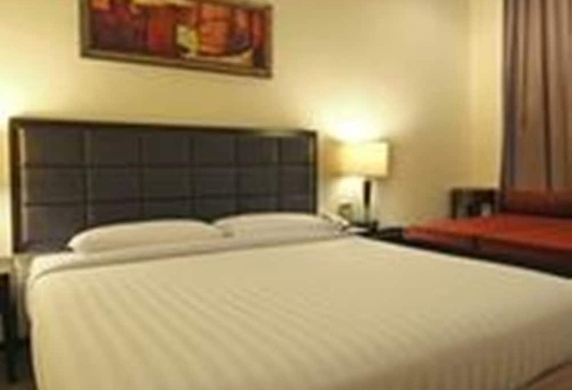 Harmoni One Convention Hotel & Service Apartments