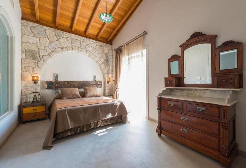 Alacati Kostem Hotel   Special Category