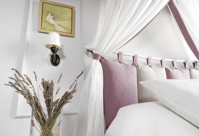 Alacati Kostem Hotel   Special Category