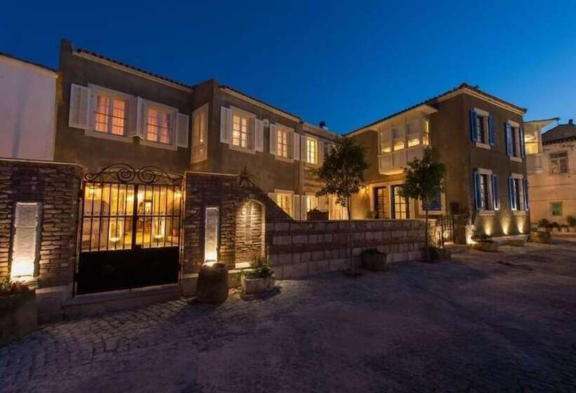 Alacati Kostem Hotel   Special Category