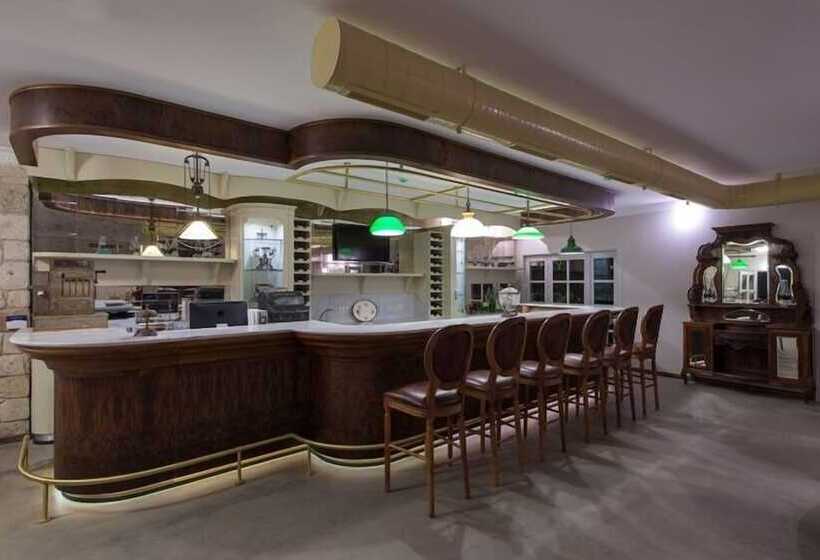 Alacati Kostem Hotel   Special Category