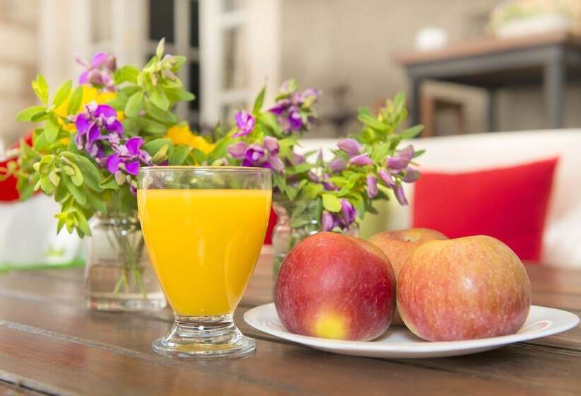 Alacati Kostem Hotel   Special Category