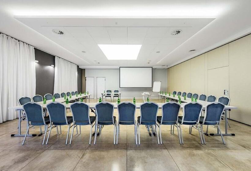 Отель Artis Loft