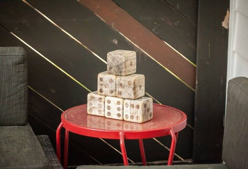 בית מלון כפרי Bavarian Inn, Black Hills