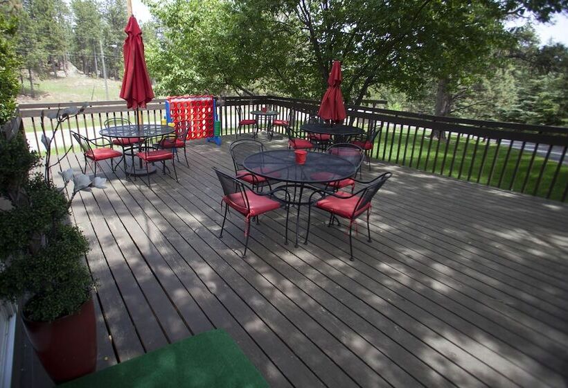 בית מלון כפרי Bavarian Inn, Black Hills