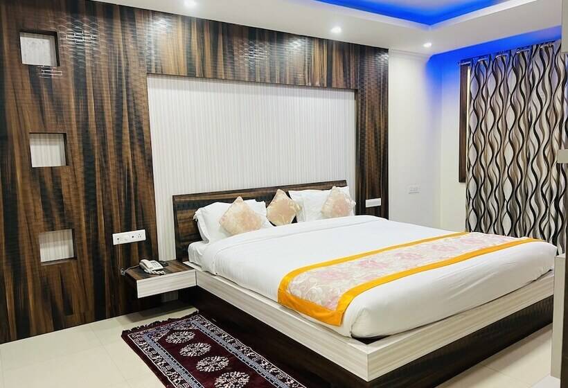 בית מלון כפרי Bodhgaya Regency