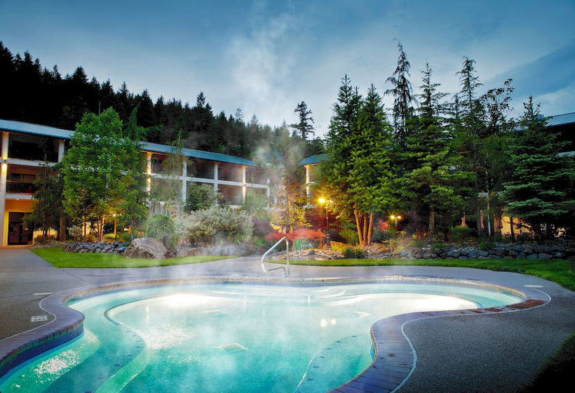 Отель Bonneville Hot Springs Resort