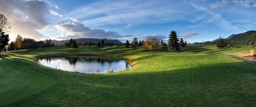 Отель Bonneville Hot Springs Resort