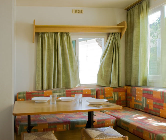 בית מלון כפרי Camping Gavina