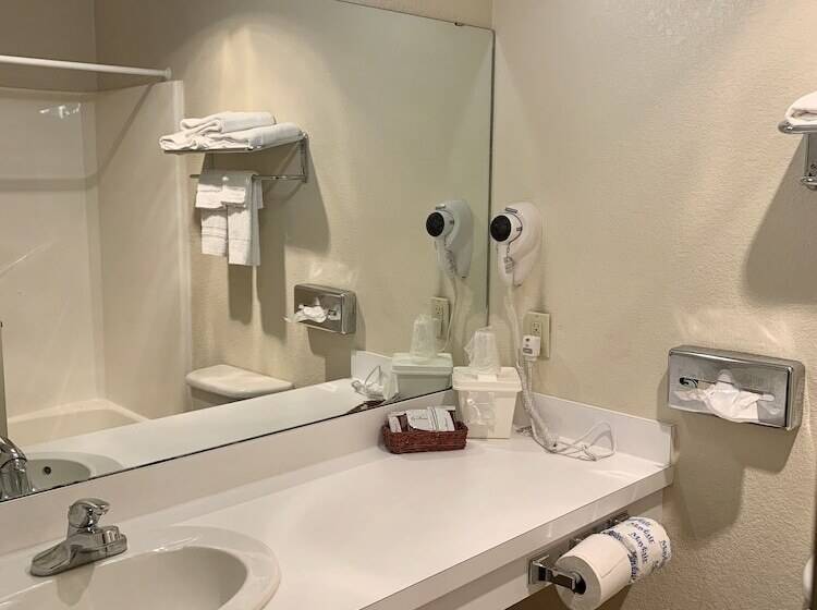 فندق Candlelight Inn & Suites Hwy 69 Near Mcalester